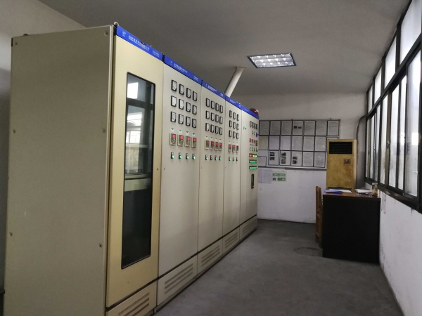 Heat treatment control room